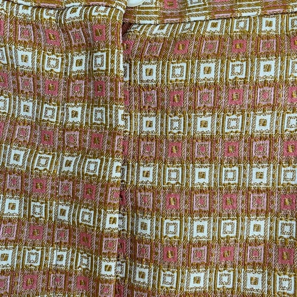 Fine Italian made pants. Slimming worn once. True Italian quality| Luxury - Picture 7 of 9